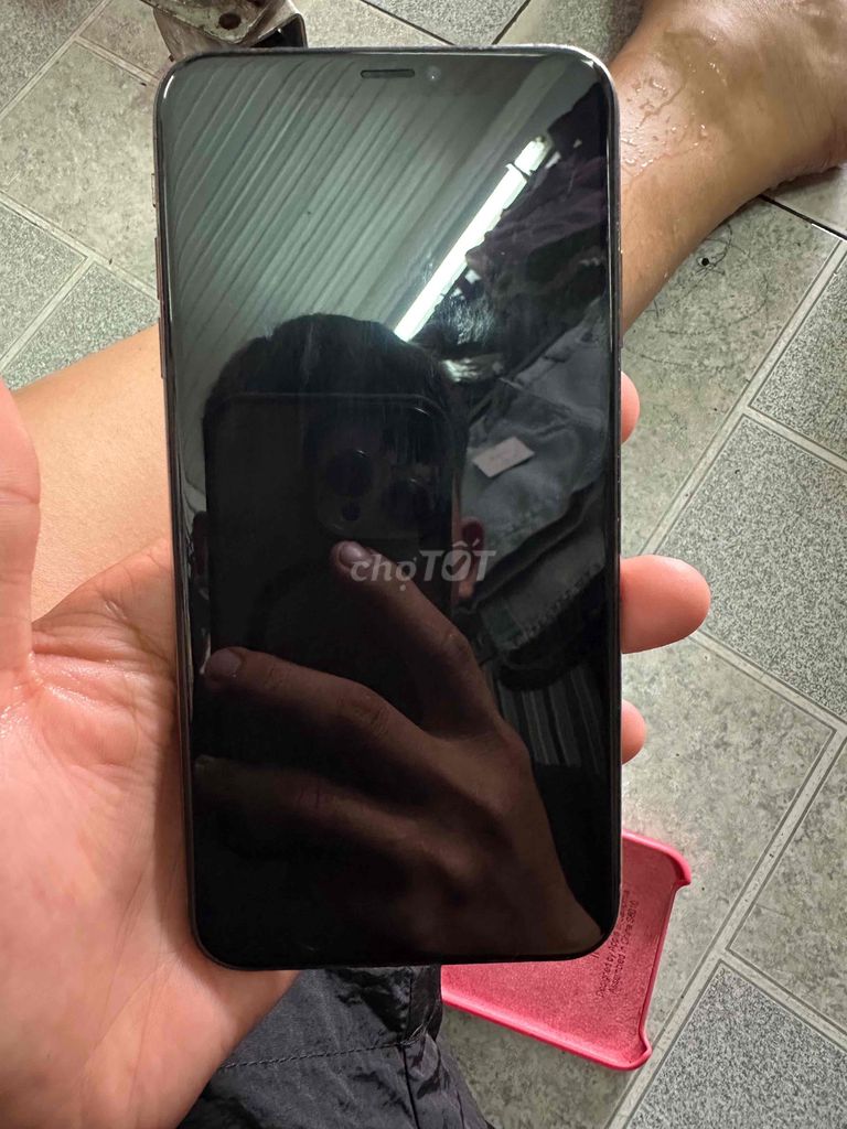 iPhone Xs Max 256GB Vàng. Mua bán Điện thoại tại Thành phố Biên Hòa Đồng Nai được đăng bởi Nguyễn Trọng Lực hình 1