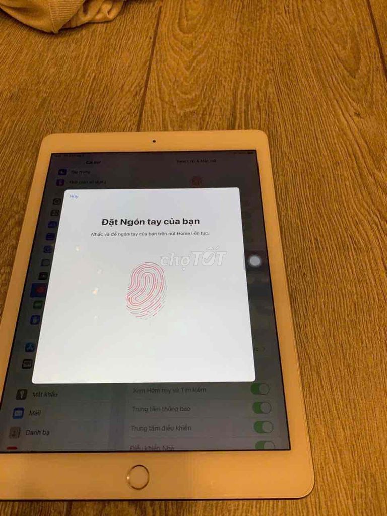 Ipad air 2 -32gb dùng được 4g. icloud sạch. Mua bán Máy tính bảng tại Quận Tân Phú Tp Hồ Chí Minh được đăng bởi THUÝ LINH hình 1