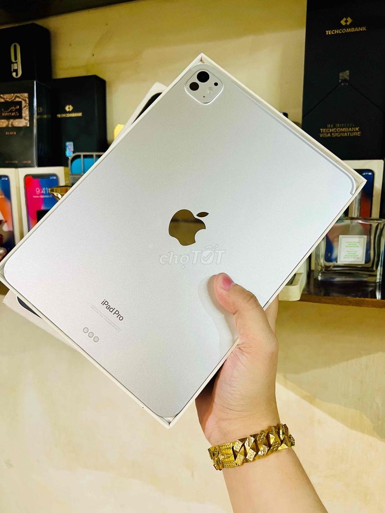 iPad Pro M4 Wifi 256GB Chính Hãng Siêu Rẻeeee 👌🏻. Mua bán Máy tính bảng tại Quận 1 Tp Hồ Chí Minh được đăng bởi Lư Quốc Thông hình 1