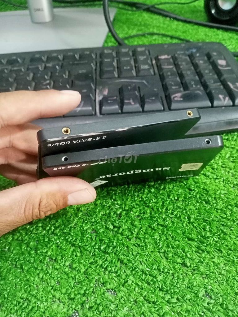 Bán 2 ổ cứng SSD