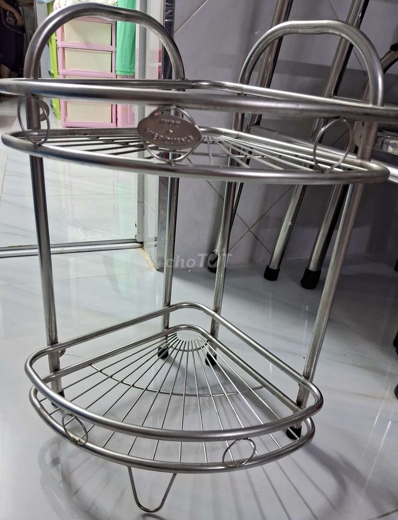 Kệ inox tam giác treo tường