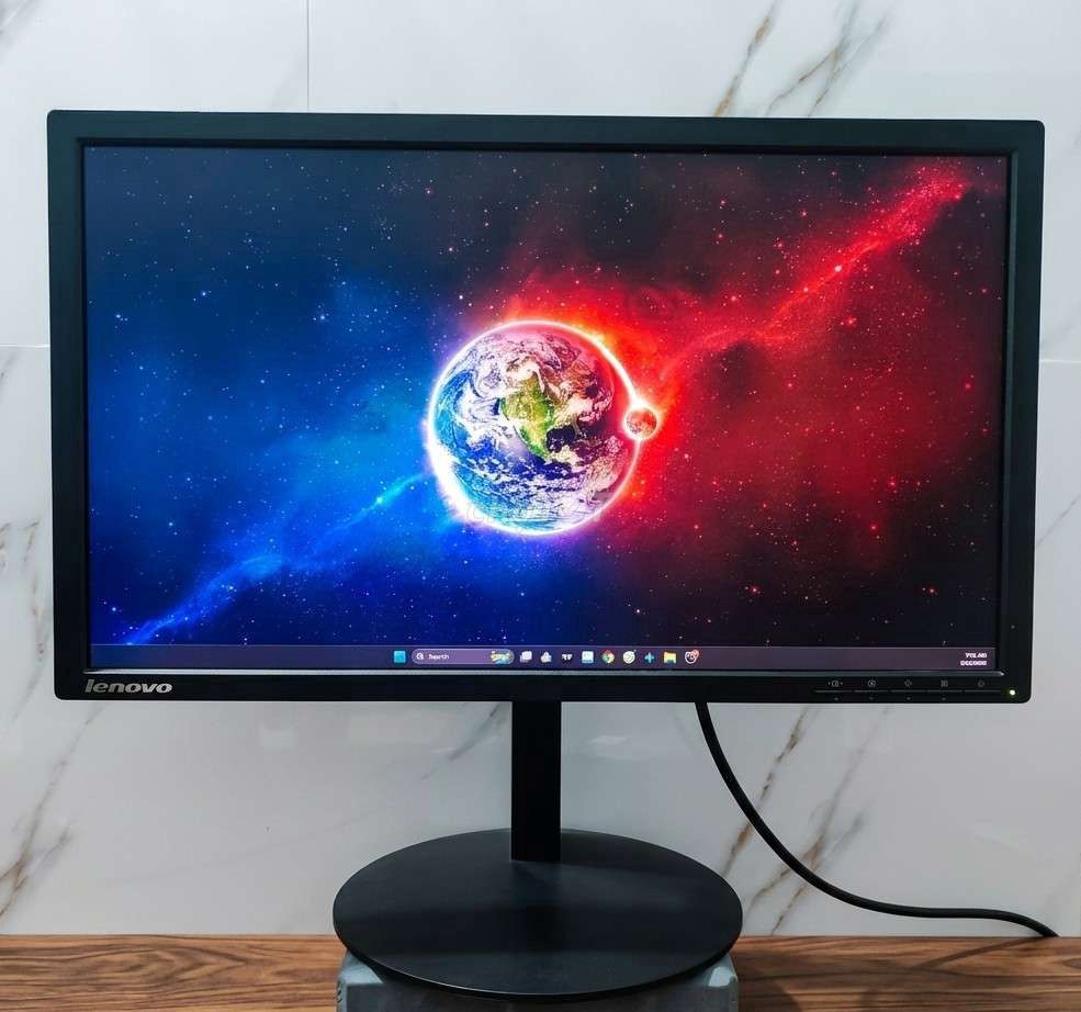 Màn hình Lenovo Thinkvision 24 inch Đen. Mua bán Phụ kiện (Màn hình, Chuột...) tại Huyện Đông Hưng Thái Bình được đăng bởi Thảo TH hình 1
