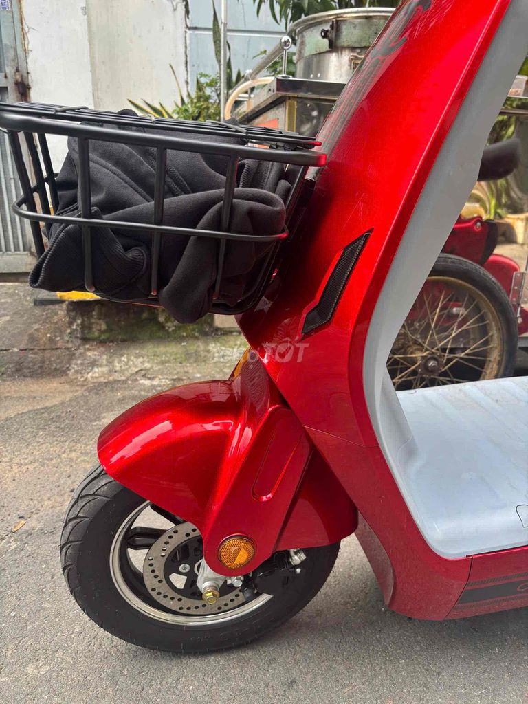 Xe đạp điện AZIbike V1 Plus Đỏ. Mua bán Xe điện tại Huyện Hóc Môn Tp Hồ Chí Minh được đăng bởi Ngọc hình 3