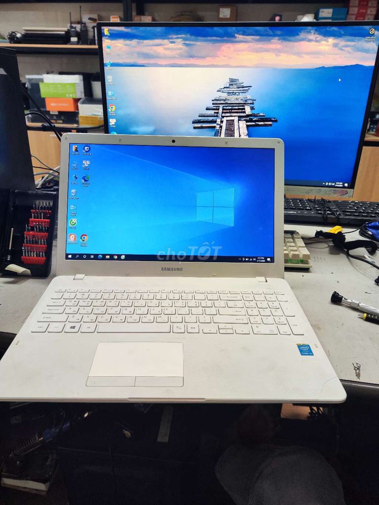 Laptop Samsung 8GB/120GB Đã sửa chữa. Mua bán Laptop tại Thành phố Hội An Quảng Nam được đăng bởi Máy tính  hình 1