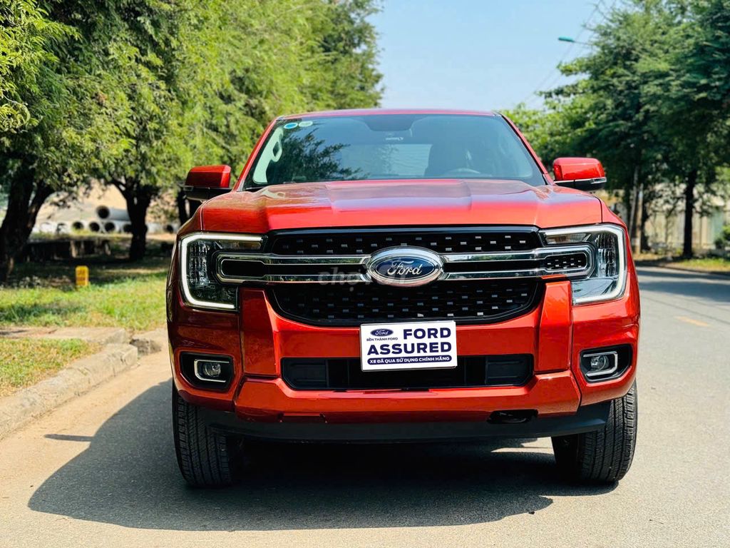 Ford Ranger 2022 - 30000 km Chính Hãng