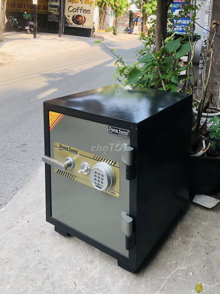 Két sắt Dong Sung Đen xám. Mua bán Nội thất, đồ gia dụng khác tại Huyện Bàu Bàng Bình Dương được đăng bởi Hoa Cỏ May hình 1