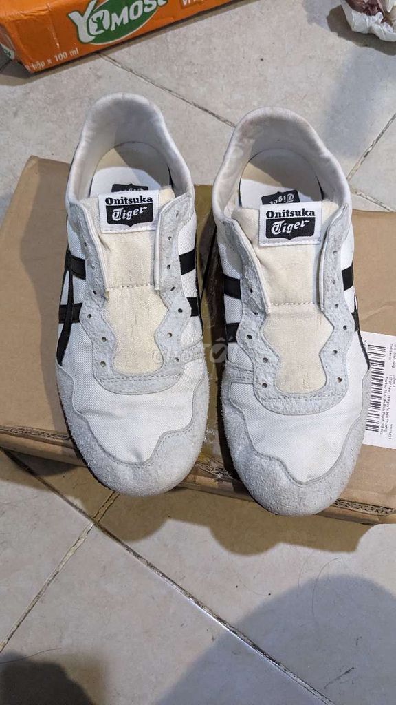 Giày Onitsuka Tiger Mexico 66 Trắng đen 40.5. Mua bán Giày dép tại Thành phố Thủ Đức Tp Hồ Chí Minh được đăng bởi Dino hình 1