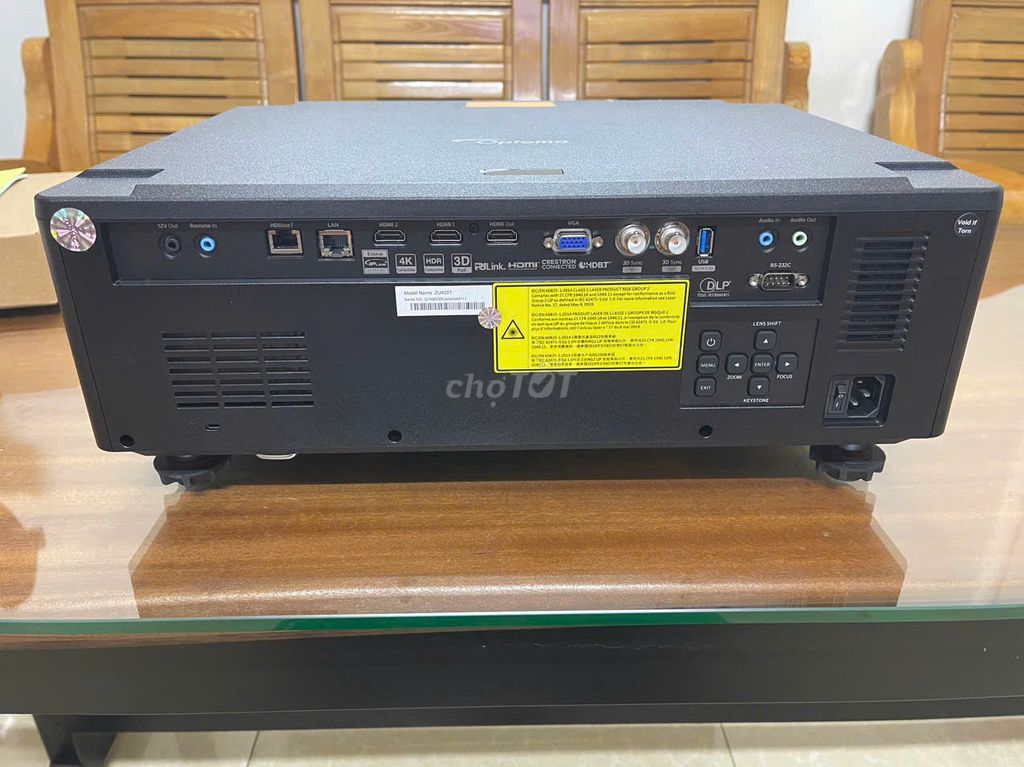 Thanh lý máy chiếu màn ảnh rộng