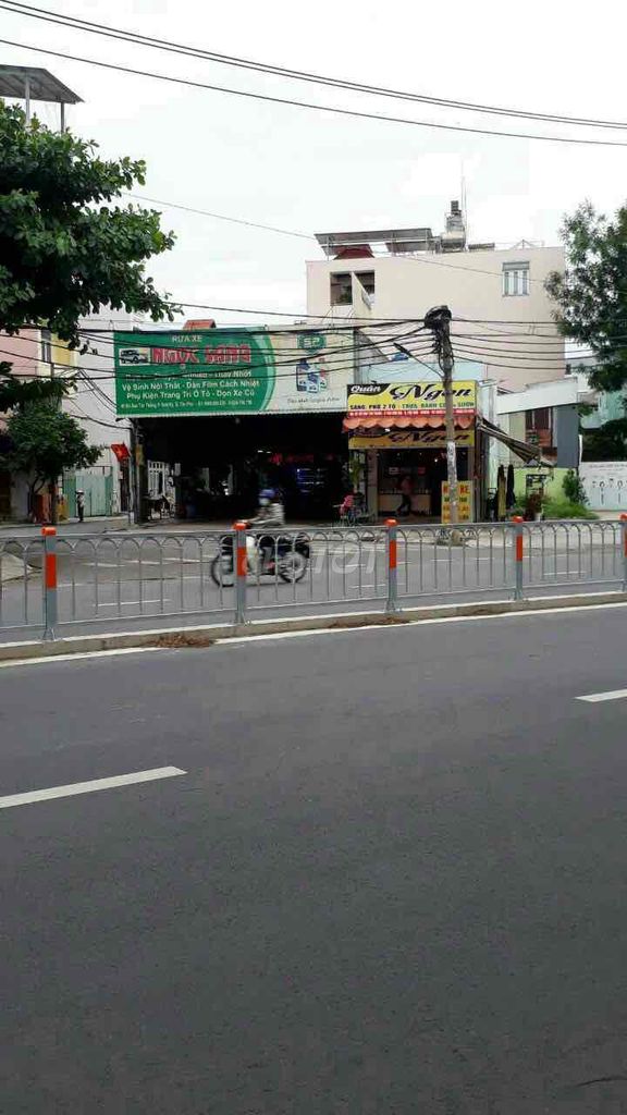 Cần bán nhà mặt tiền đường Nguyễn Thị sóc bà điểm Hóc Môn