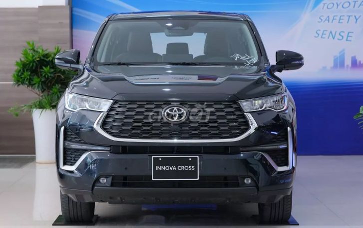 Toyota Innova Cross 2025. Mua bán Ô tô tại Thành phố Thủ Đức Tp Hồ Chí Minh được đăng bởi Toyota Đông Sài Gòn  hình 1