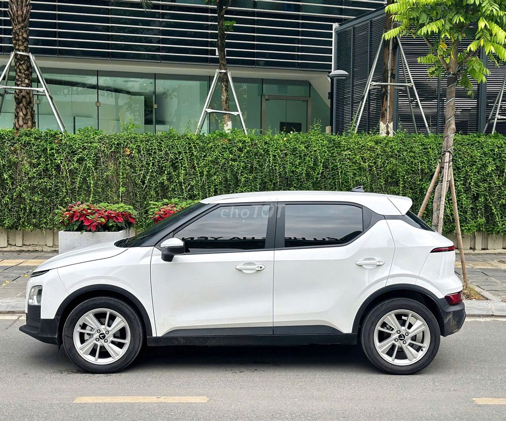 Vinfast VF5 Plus 2025 Белый с выкупленной батареей 60000 км