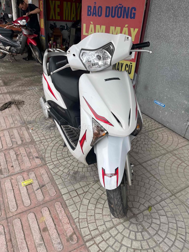 honda leod êm chất sạch đep chỉ đi