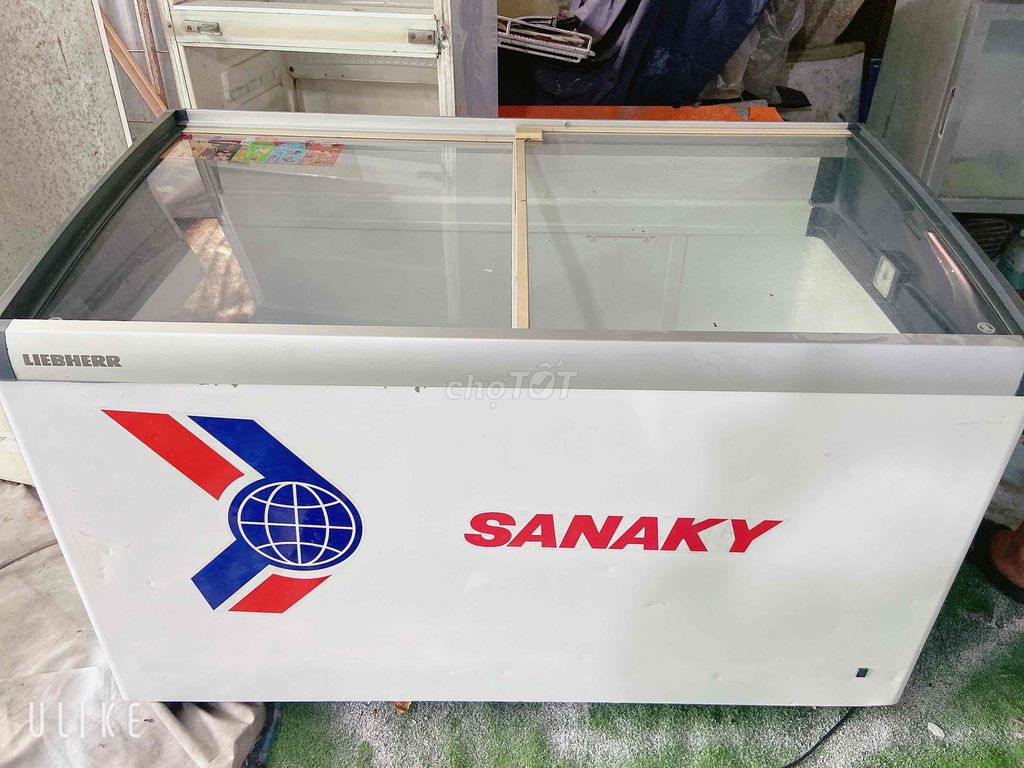 Tủ Đông suốt Sanaky 400L kính lùa