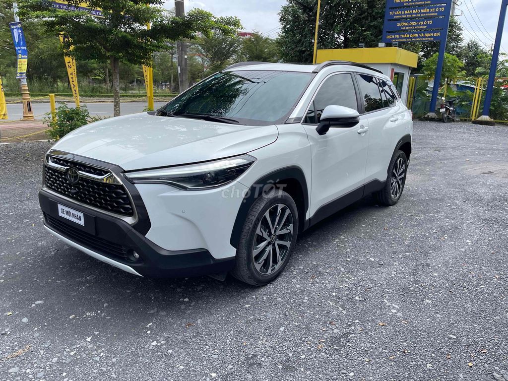 Toyota Corolla Cross 2021 1.8V - 35600 km. Mua bán Ô tô tại Quận Cái Răng Cần Thơ được đăng bởi Tiết Huỳnh Ngọc Hải hình 4