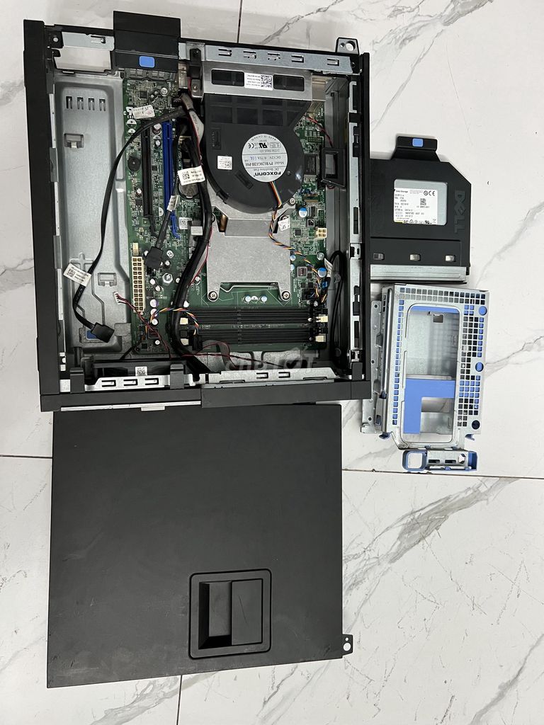 Main, vỏ của Dell Optiplex 7010. Mua bán Linh kiện (RAM, Card...) tại Quận Tây Hồ Hà Nội được đăng bởi MayTinhGiaReHaNoi hình 1