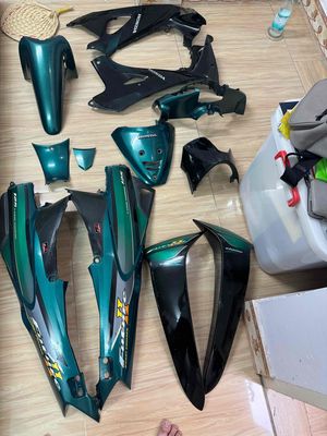 Tlý 1 bộ áo Fu2 xanh đen mộc + 1 bộ up Wave. Mua bán Phụ tùng xe tại Quận 4 Tp Hồ Chí Minh được đăng bởi Minh Lâm hình 1