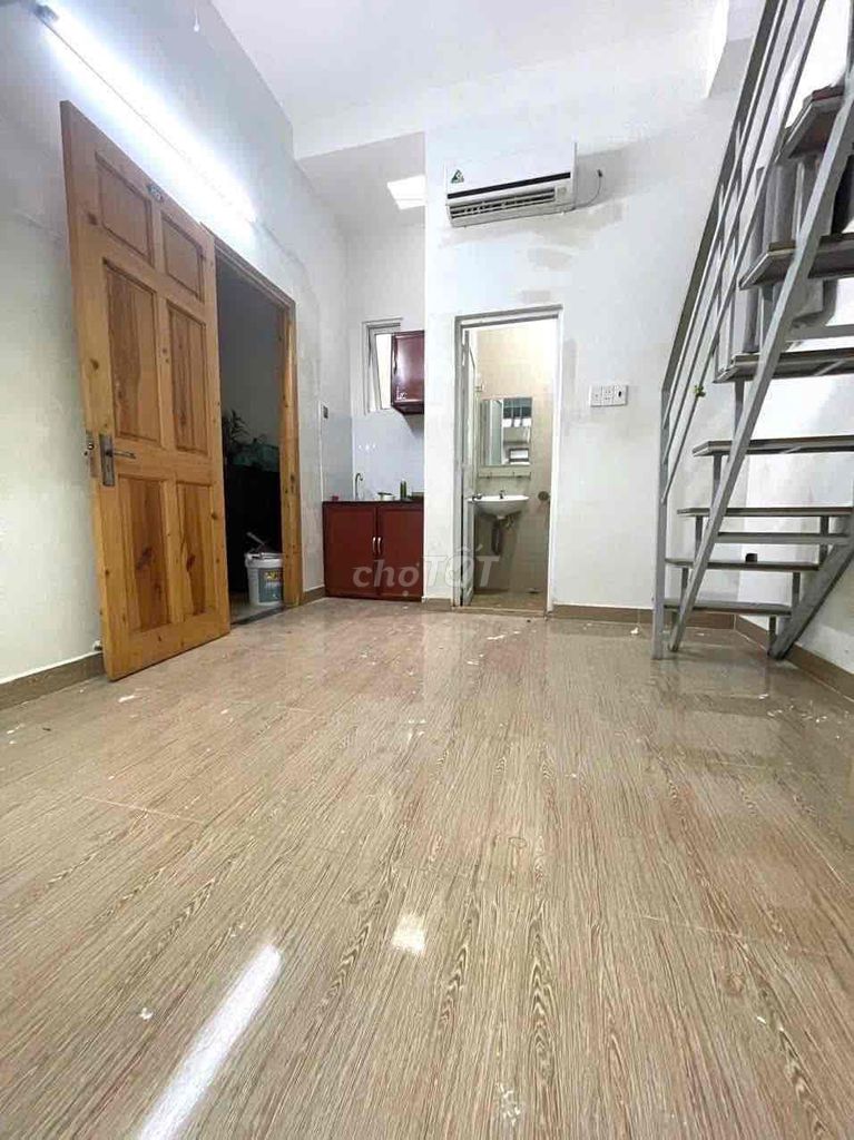Phòng có gác rộng Full đủ nội thất, Bạch Đằng, P.2, Tân Bình