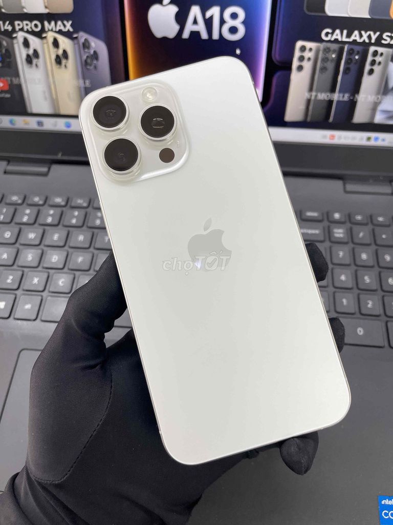 iPhone 15PRM 256GB MÁY ZIN QUỐC TẾ MÀU TRẮNG 99%. Mua bán Điện thoại tại Thành phố Biên Hòa Đồng Nai được đăng bởi DT MOBILE BIÊN HOÀ hình 1