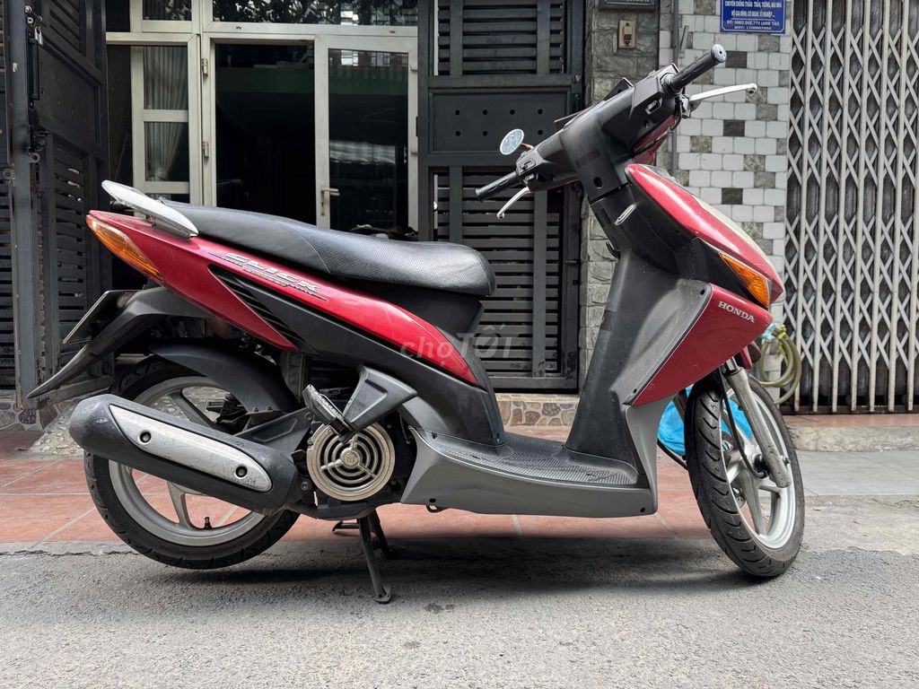 Xe Click 2010 cần bán. Mua bán Xe máy tại Quận 3 Tp Hồ Chí Minh được đăng bởi Duyên Bán Đàn hình 1