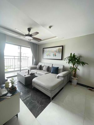 Mình chính chủ cần bán căn hộ full nội thất cao cấp.