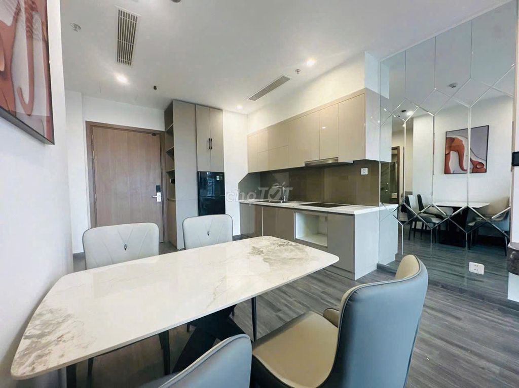 Квартира с 1 спальней и мебелью, Vinhomes Ocean Park, 8 млн