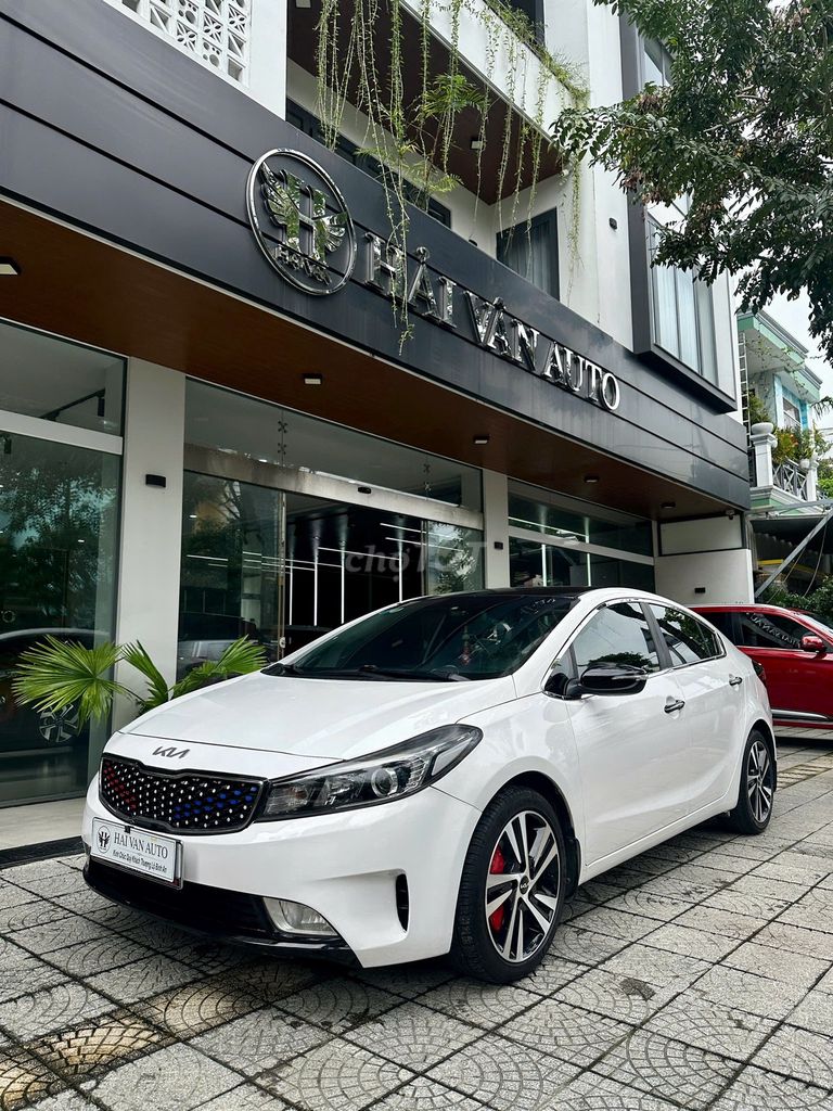 Kia Cerato 2017 1.6 MT - 88000 km. Mua bán Ô tô tại Quận Cẩm Lệ Đà Nẵng được đăng bởi Hải Vân Auto hình 1
