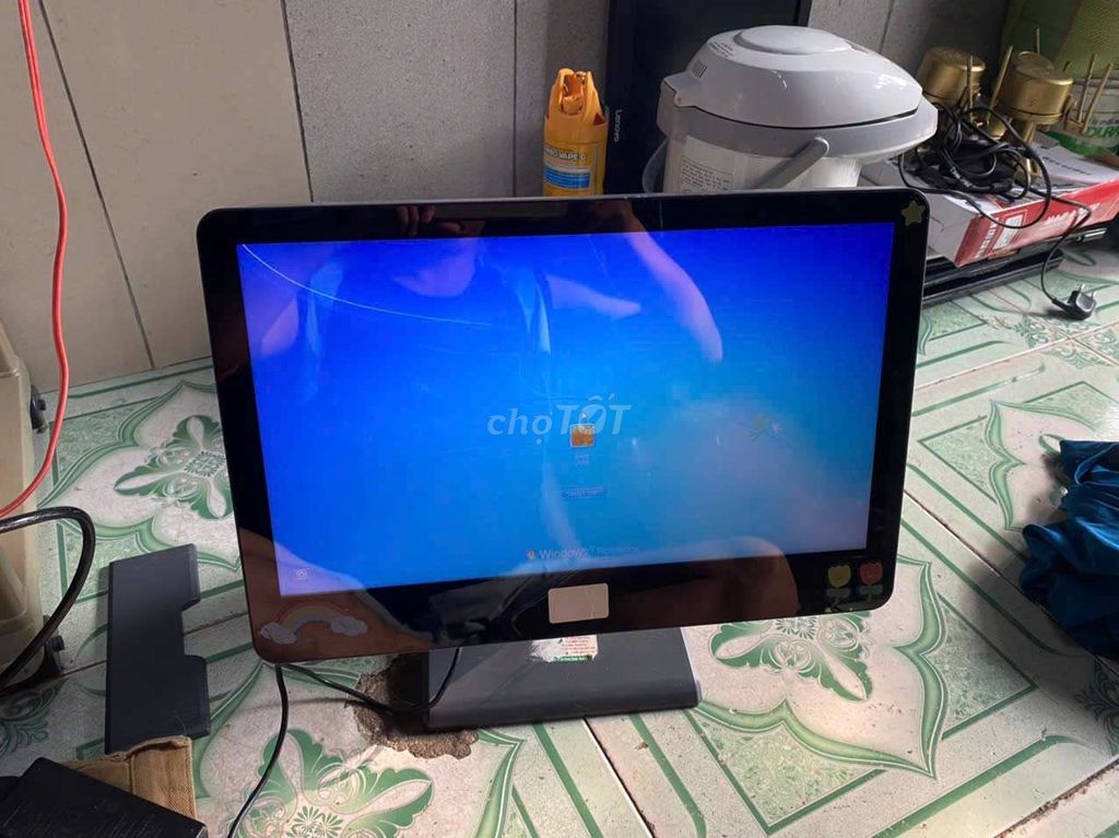 Máy tính tiền POS Intel Celeron 4GB Đen. Mua bán Đồ dùng văn phòng tại Huyện Nhà Bè Tp Hồ Chí Minh được đăng bởi huu hung hình 1