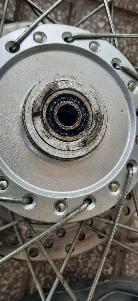 Bán cặp bánh xe future. Mua bán Phụ tùng xe tại Huyện Chợ Mới An Giang được đăng bởi lethanh hình 2