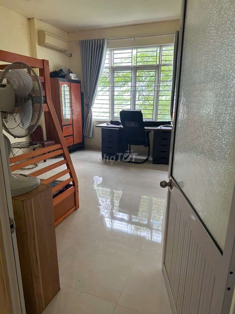 3-storey house with 3 bedrooms on Dương Bá Trạc — photo 9