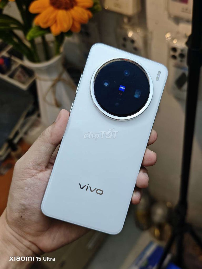 Vivo X200 256GB Trắng 12GB/256GB máy đẹp keng 98%.. Mua bán Điện thoại tại Thành phố Mỹ Tho Tiền Giang được đăng bởi Phước Lộc Mobile Mỹ Tho hình 1