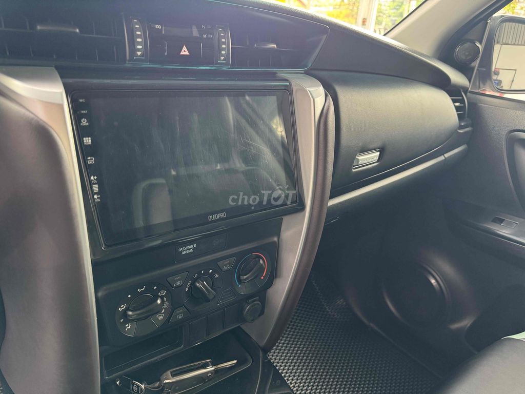 Toyota Fortuner 2020 Dầu Số sàn 100.000 km. Mua bán Ô tô tại undefined undefined được đăng bởi Long Auto Vạn Phúc hình 13