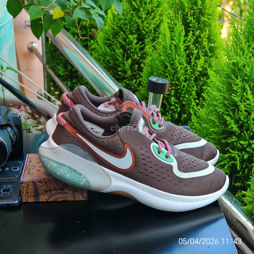 [CHÍNH HÃNG] Giày chạy bộ Nike Joyride Dual Run. Mua bán Giày dép tại Thành phố Thủ Dầu Một Bình Dương được đăng bởi chú CÔNG AN bán giày CHÍNH HÃNG hình 1
