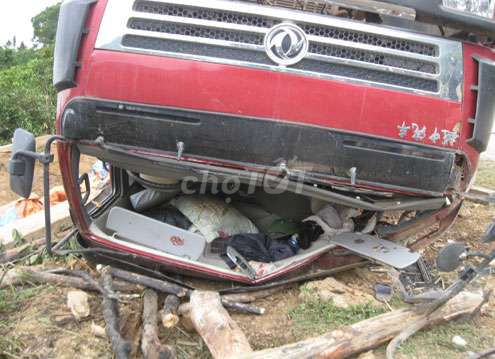 Cần bán xe bị lật. Mua bán Xe tải, xe ben tại Huyện Đại Từ Thái Nguyên được đăng bởi Dang Dung hình 2