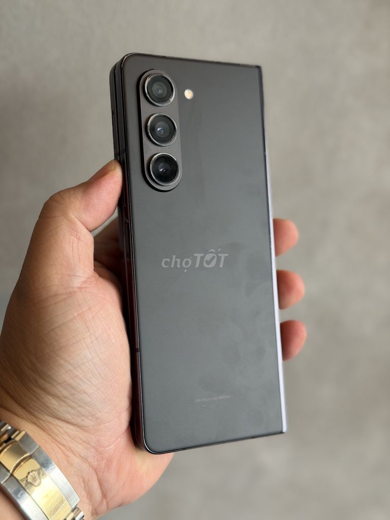 Samsung ZFold 5 512GB màu đen chính hãng SSVN. Mua bán Điện thoại tại Quận Tân Bình Tp Hồ Chí Minh được đăng bởi ken hình 1