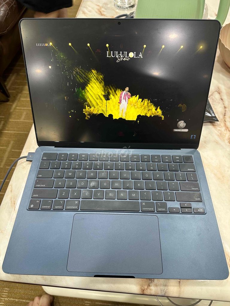 Apple Macbook Air M2 13 inch 8GB/256GB. Mua bán Laptop tại Quận Ba Đình Hà Nội được đăng bởi Ngô Ngọc Nam hình 1