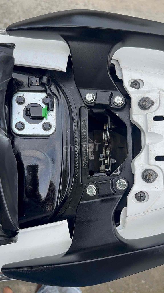 chân áo sạch đẹp zin chất. Mua bán Xe máy tại Thị xã Bến Cát Bình Dương được đăng bởi xe máy trả góp tín nghĩa  hình 12