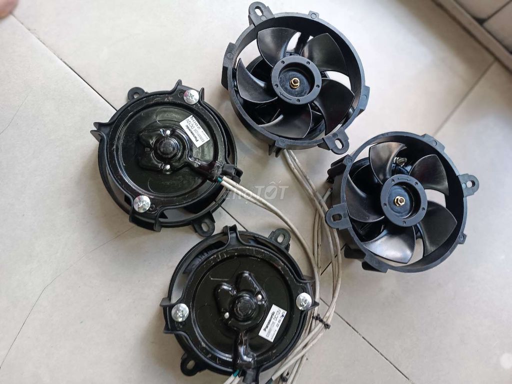 Quạt làm mát sh ý Italy Dylan Ps@êm chống sôi nước. Mua bán Phụ tùng xe tại Quận Tân Bình Tp Hồ Chí Minh được đăng bởi  37A Hồng lạc phường 10 Quận Tân Bình  hình 2