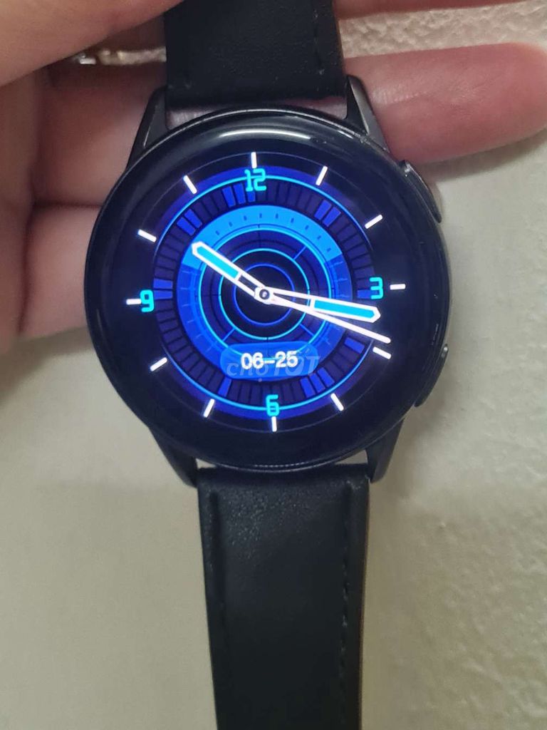 Smart watch còn rất mới