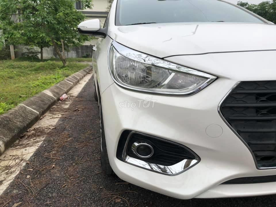 Cần bán Accent 2019 số sàn, màu trắng. Mua bán Ô tô tại Quận Gò Vấp Tp Hồ Chí Minh được đăng bởi Xuân Trường hình 5