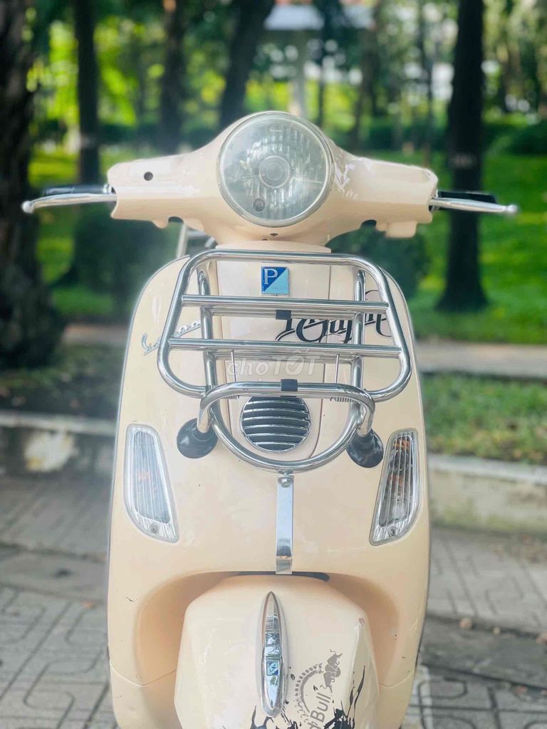 vespa LX 125 biển tp xe đẹp keng