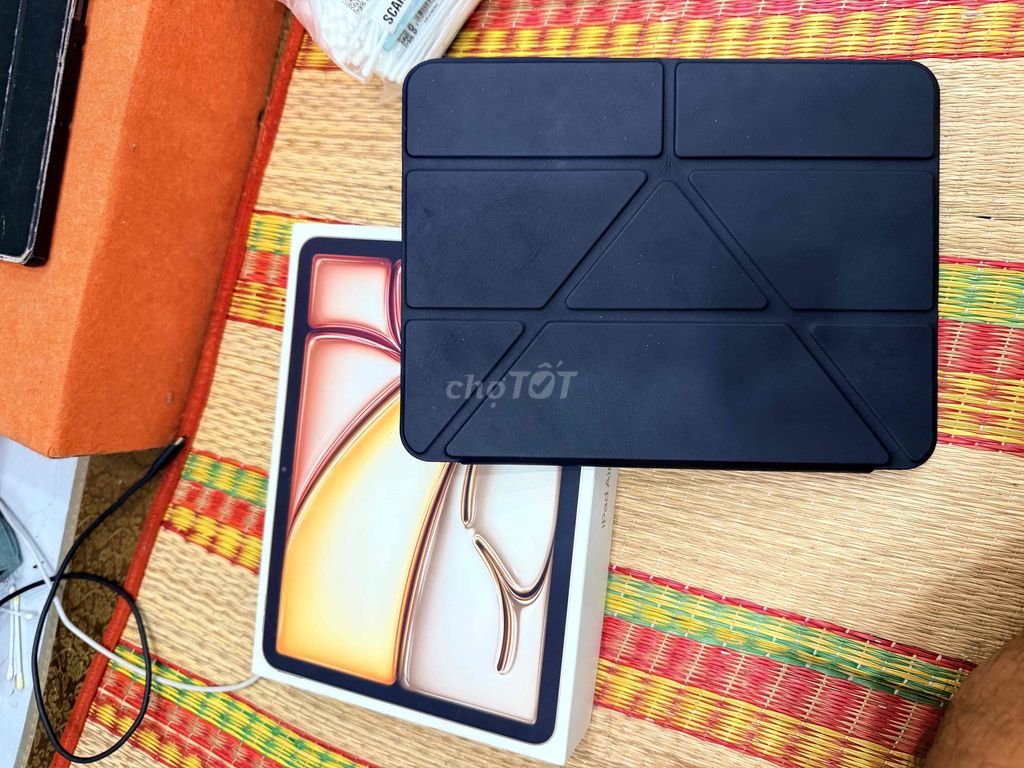 Apple iPad Air M3 128GB Bạc Đã qua sử dụng. Mua bán Máy tính bảng tại Thành phố Thủ Đức Tp Hồ Chí Minh được đăng bởi Le Hong Vinh hình 1