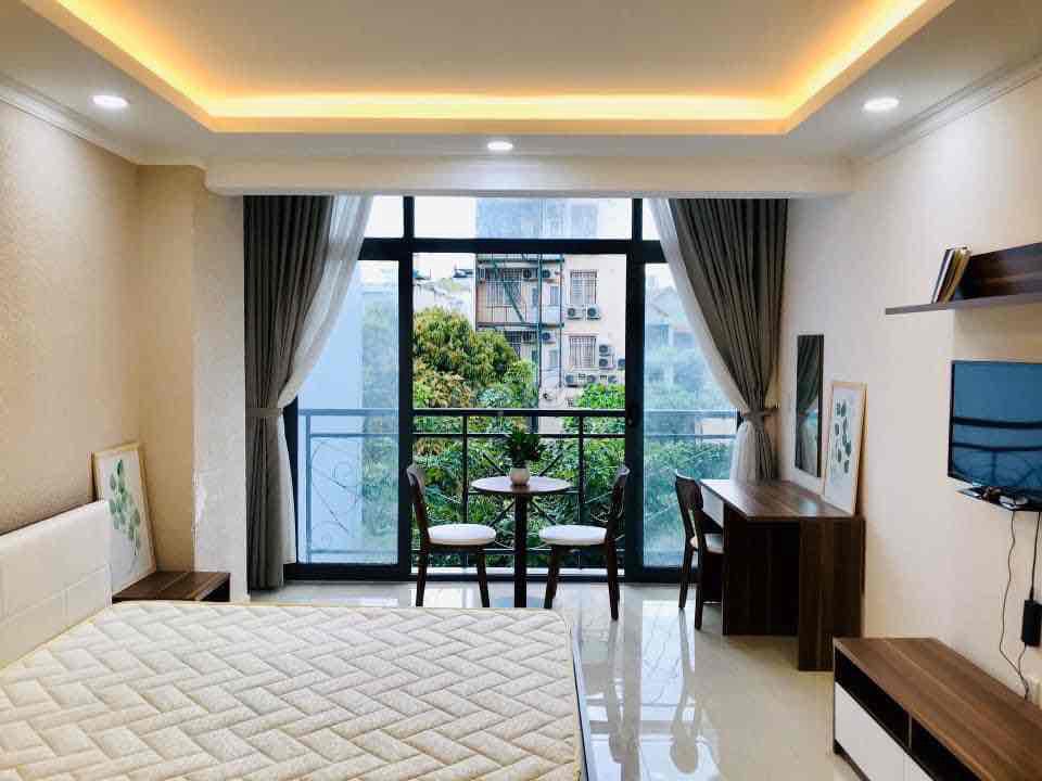 CHDV FULL nội thất 35m2, BAN công CƯA sổ thoáng, gần câu Nguyễn Văn Cừ