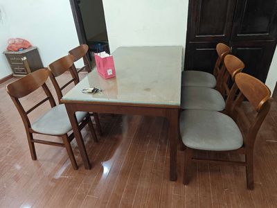 Bộ bàn 6 ghế ăn gỗ sồi còn đẹp cực xịn. Mua bán Bàn ghế tại Quận Hoàng Mai Hà Nội được đăng bởi Bang