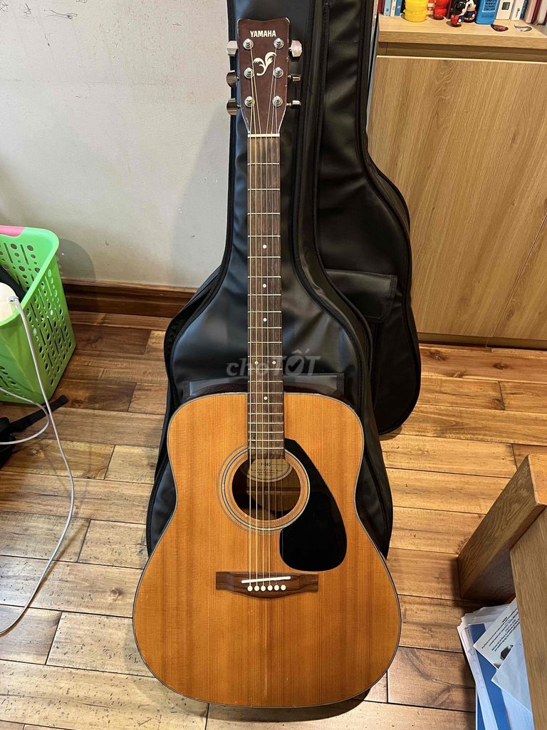 Đàn guitar Yamaha F340 Nâu Đã qua sử dụng. Mua bán Nhạc cụ tại Quận Cầu Giấy Hà Nội được đăng bởi Lê Minh hình 1