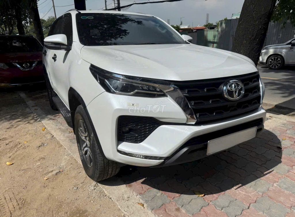 Toyota Fortuner 2022 Trắng. Mua bán Ô tô tại Huyện Hóc Môn Tp Hồ Chí Minh được đăng bởi Oto An Suong hình 2