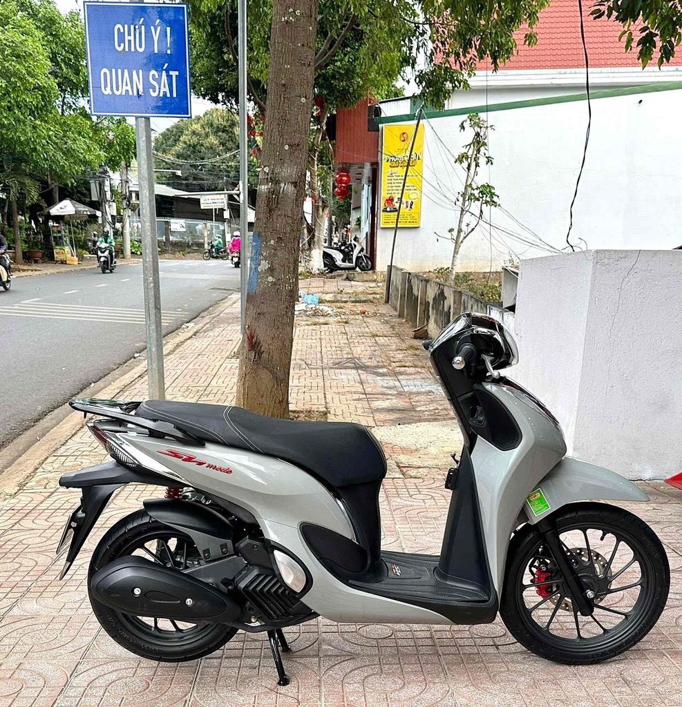 sh mode bản abs đời 2023 xe nhà. Mua bán Xe máy tại Thành phố Buôn Ma Thuột Đắk Lắk được đăng bởi LyLy hình 2