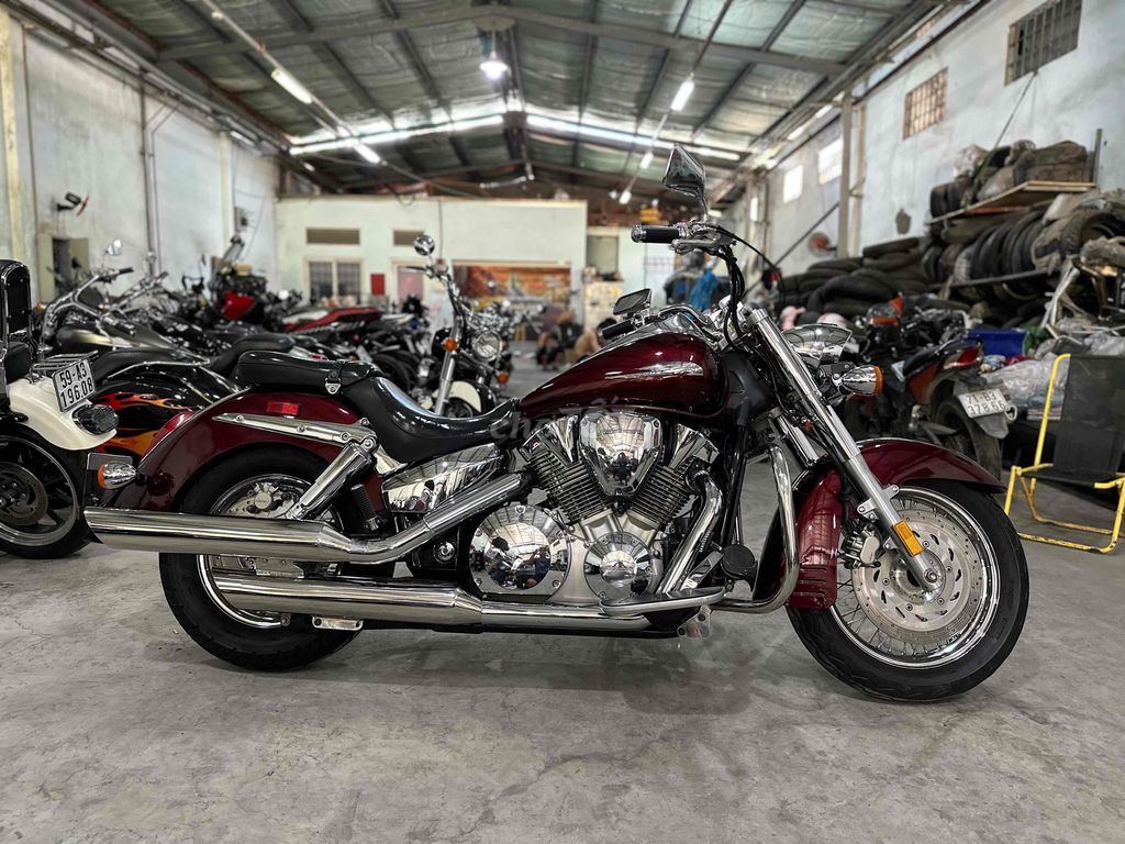 Honda VTX1300 nhập Mỹ 2008. Mua bán Xe máy tại Quận Gò Vấp Tp Hồ Chí Minh được đăng bởi Danh Phan 399 hình 1
