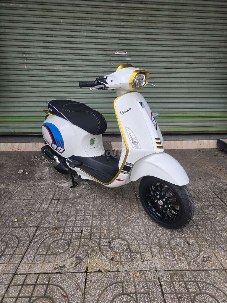 Vespa Sprint 150. Mua bán Xe máy tại   được đăng bởi Lương Bằng hình 1