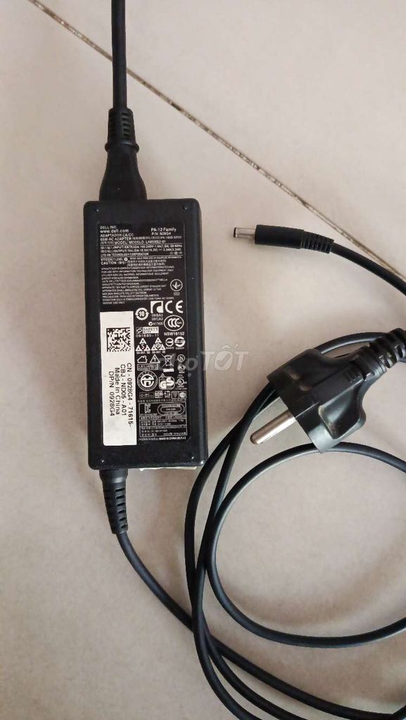 Sạc laptop Dell LA65NS2-01 65W Đen. Mua bán Phụ kiện (Màn hình, Chuột...) tại Thành phố Hội An Quảng Nam được đăng bởi Dũng Nguyễn hình 1