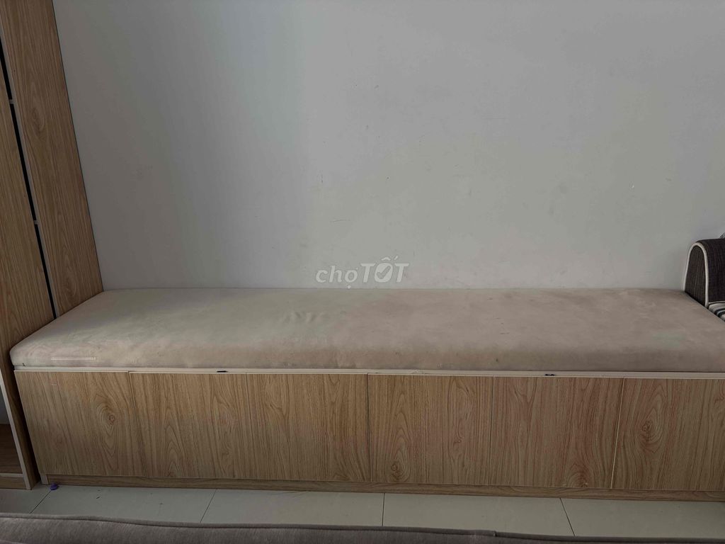Ghế băng kiêm tủ nhựa khung sắt. Mua bán Tủ, kệ gia đình tại Quận Cẩm Lệ Đà Nẵng được đăng bởi Hông Quyên hình 1
